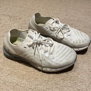 Under armor hover sonic shoes sz 9.5 women’s